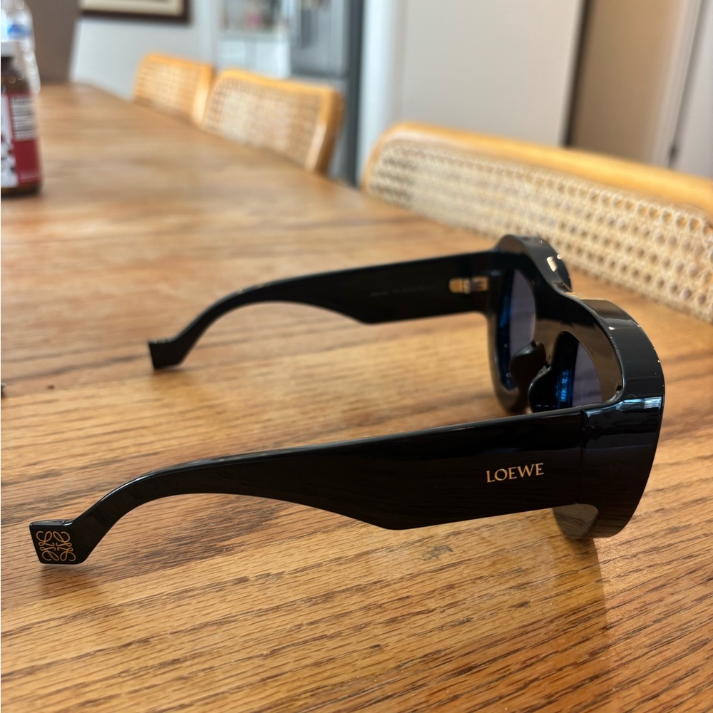 Loewe Sunglasses - Picture 3 of 5